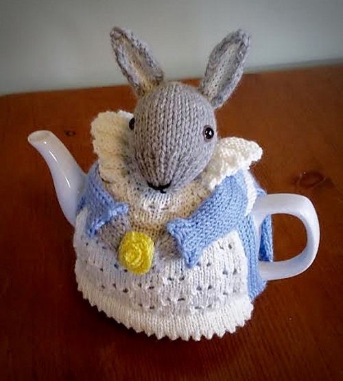 Knitted Animal Tea Pot Cover Free Patterns 1