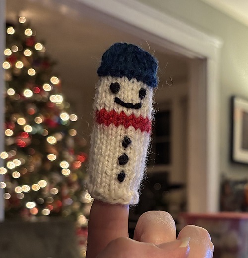 Snowman Finger Puppet