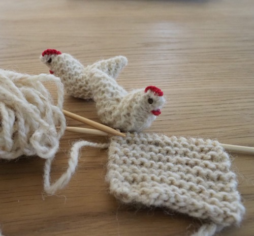 Knitted Mini Hens Free Patterns 4