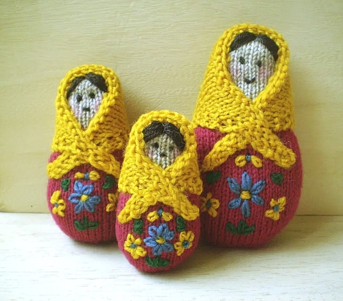 Knitted Russian Dolls