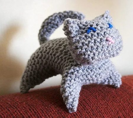 12 Knitted Kittens Free Patterns ⋆ Bright Stuffs