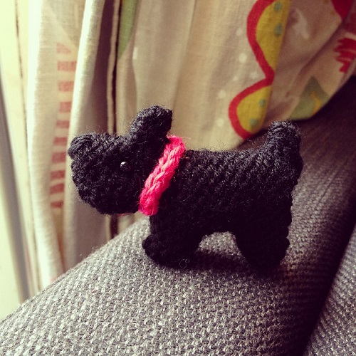 Easy and Cute Mini Dogs Knitting Patterns 2