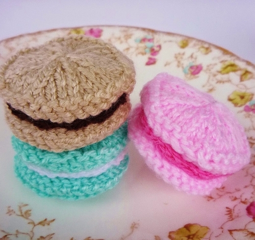 Free Macaron Knitting Pattern