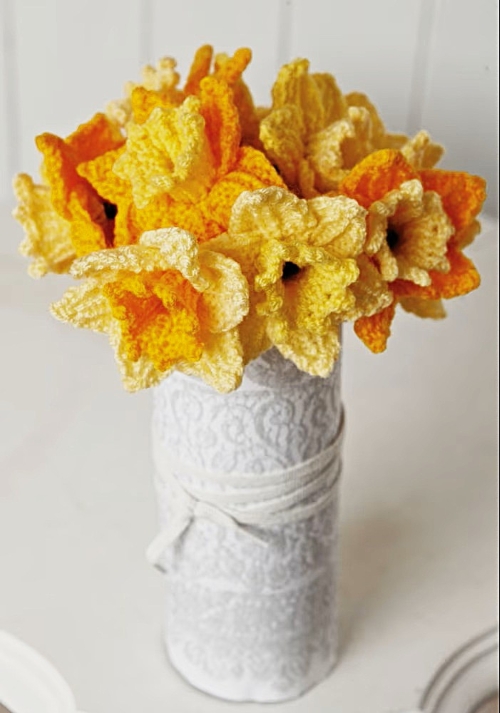 Knitted Daffodils Flowers