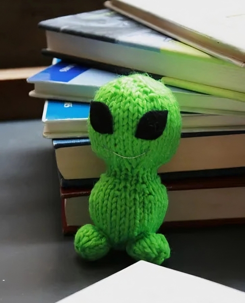 Knitted Green Alien Free Pattern