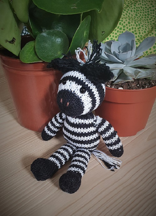 Knitted Zebra Free Patterns 1