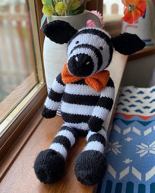 Latest Knitted Zebra Free Patterns 2