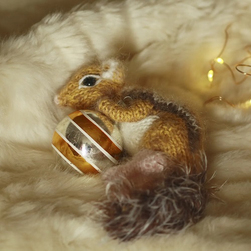 knitted chipmunk