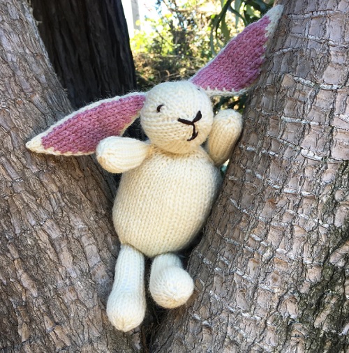 knit-bunny-knitting-pattern