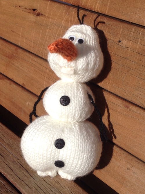 Olaf from “Frozen” Free Knitting Pattern