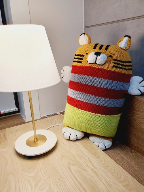 Tiger Toy Pillow Knitting Pattern