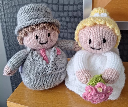 mini groom and bride knitted