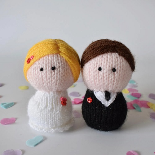 mini bride-and-groom-