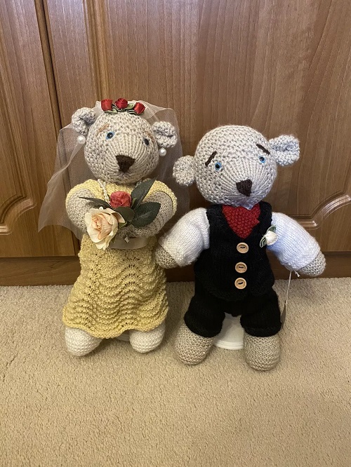 mice groom and bride  knitted