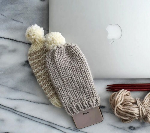 Knitted Hat-Shaped Phone Cover