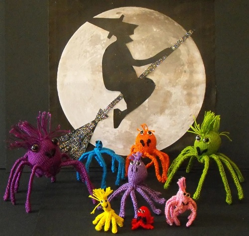 knitted-spider-family