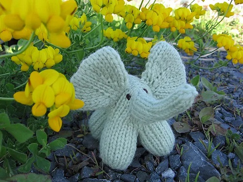 Knitted Mini Elephants Free Patterns 10