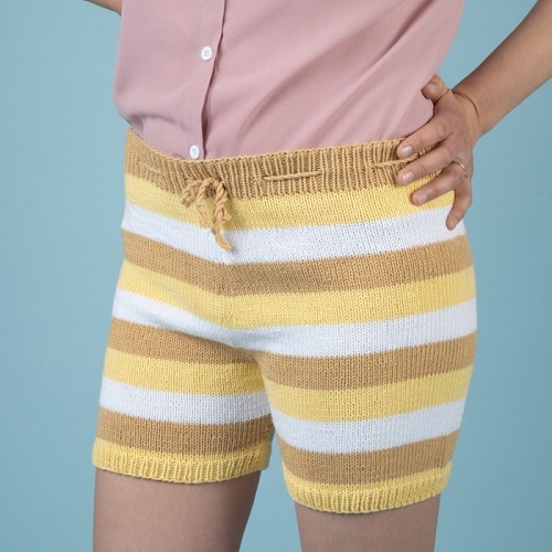 Easy and Cute Knitted Summer Shorts Pattern 4