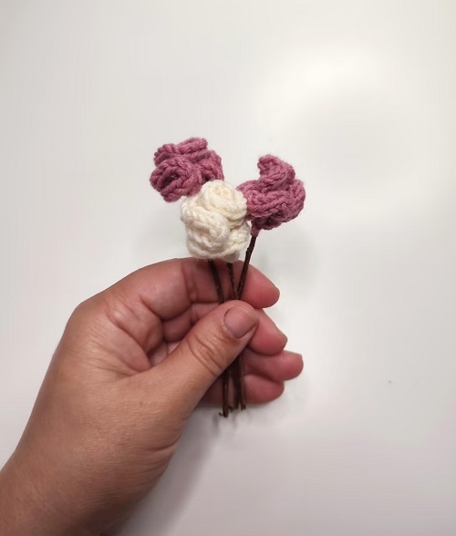 DIY Knitted Hair Accessory Ideas
