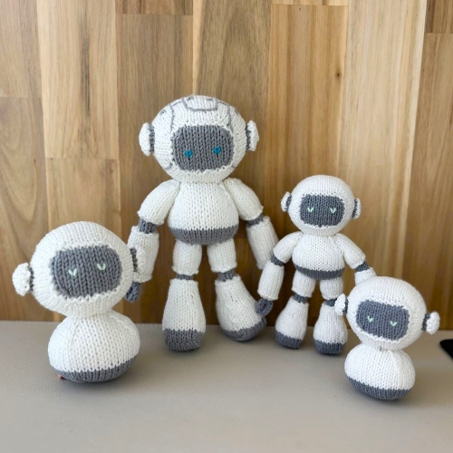 Knitted Gang of Robots