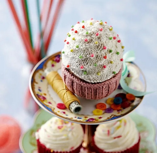 Cupcake Pin Cushion