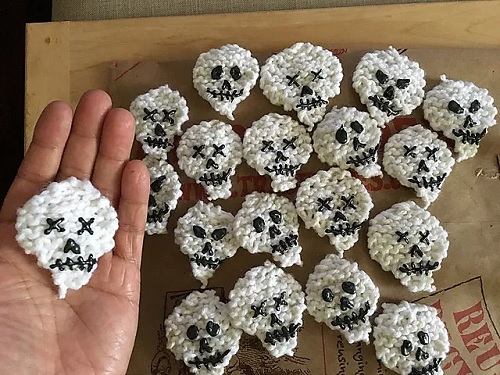 Mini Skulls