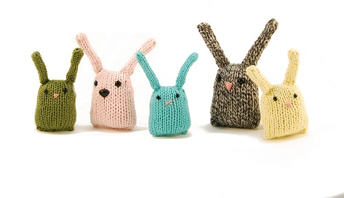 Easy and Cute Knitted Group of Rabbits Patterns 2