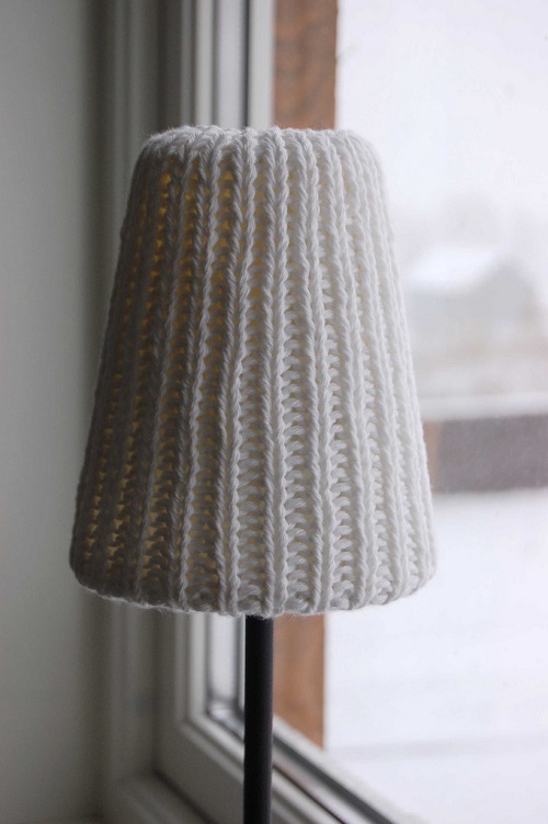 Easy and Cute Knitted Lampshade Patterns 3