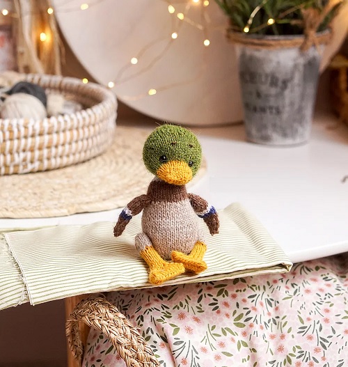 Knitted Bird Toy Free Patterns
