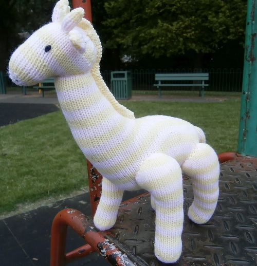 Knitted Giraffe Free Patterns 2