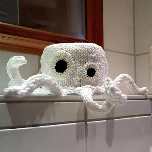 Octopus TP Roll Cozy