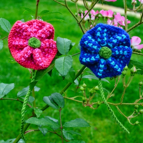 Twisted Tweed Flower Brooch