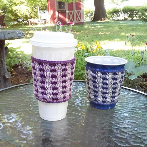 gingham-cup-cozy