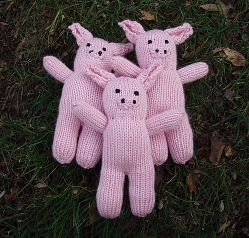 Group of Pigs Free Knitting Patterns