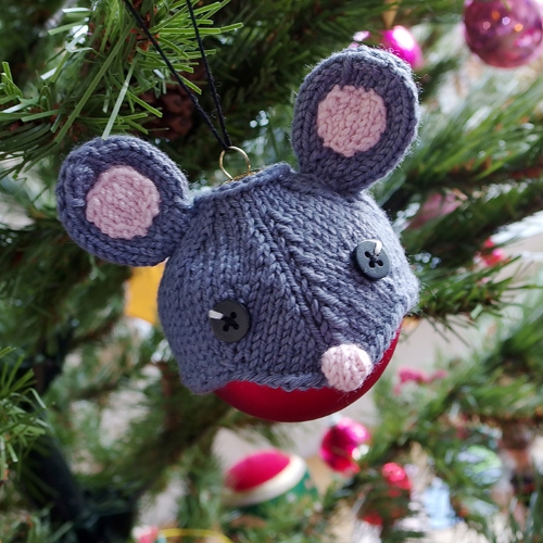 Knit Mouse Hat for Bauble