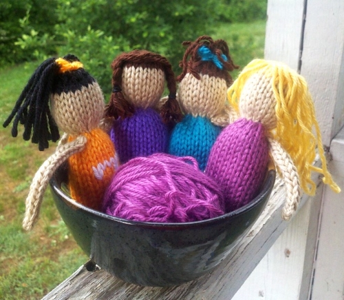Petite Dolls Free Knitting Pattern