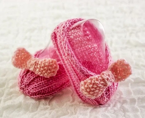 Retro Baby Girl Bow Booties