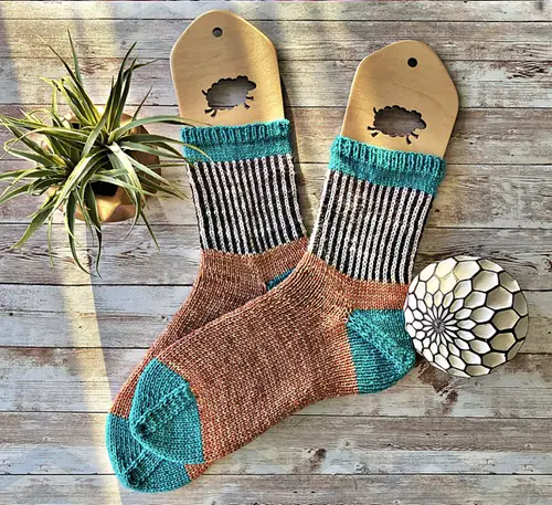 Retro 90s Socks