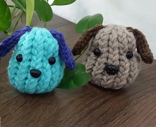 Loom Knit Doggy Keychain