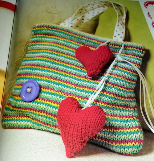 Bag heart Charm Free Knitting Patterns