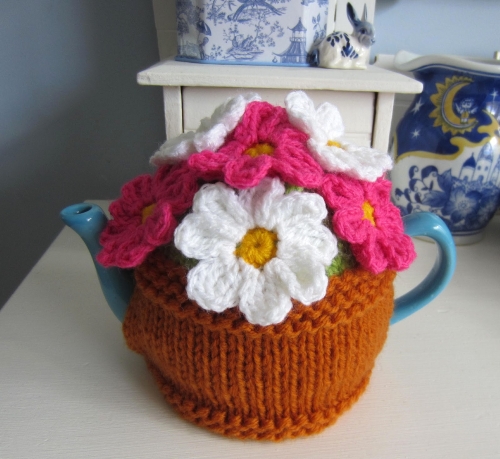 Flower Pot Tea Cosy