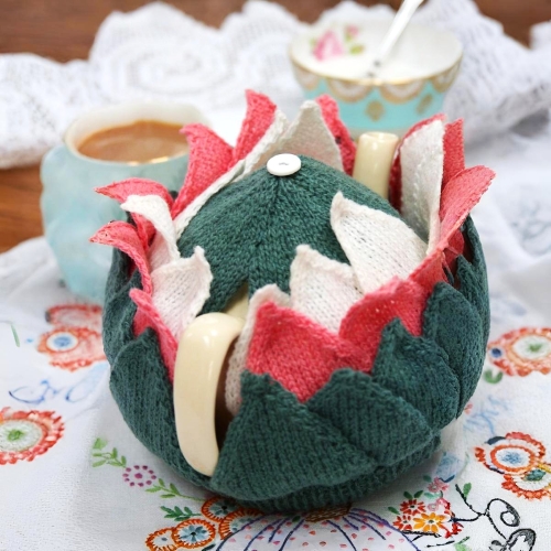 Stunning Lotus Teapot Cozy