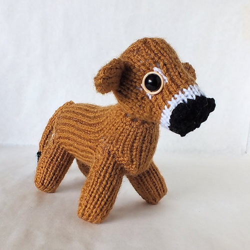 How To Loom Knit a Mini Cow