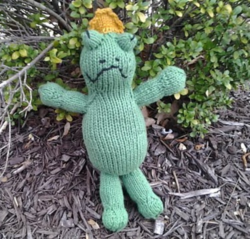 top Unique Frog Toys Free Knitting Patterns