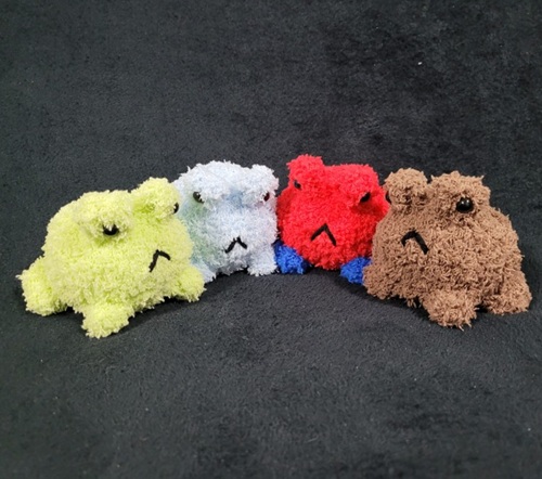 beautiful Group of Frogs Free Knitting Patterns