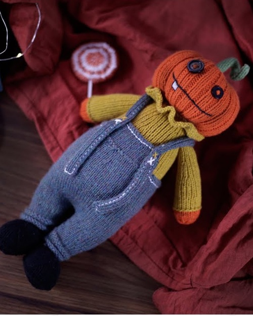Pumpkin Doll Knitting