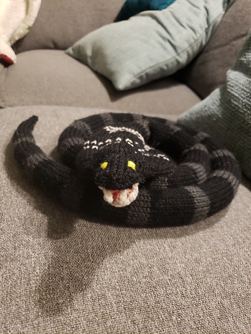 Lifelike Knitted snake Toys Free Patterns