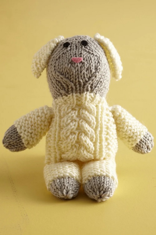 Cute Cabled Lamb Pattern