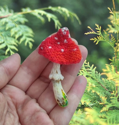 Unique Miniature